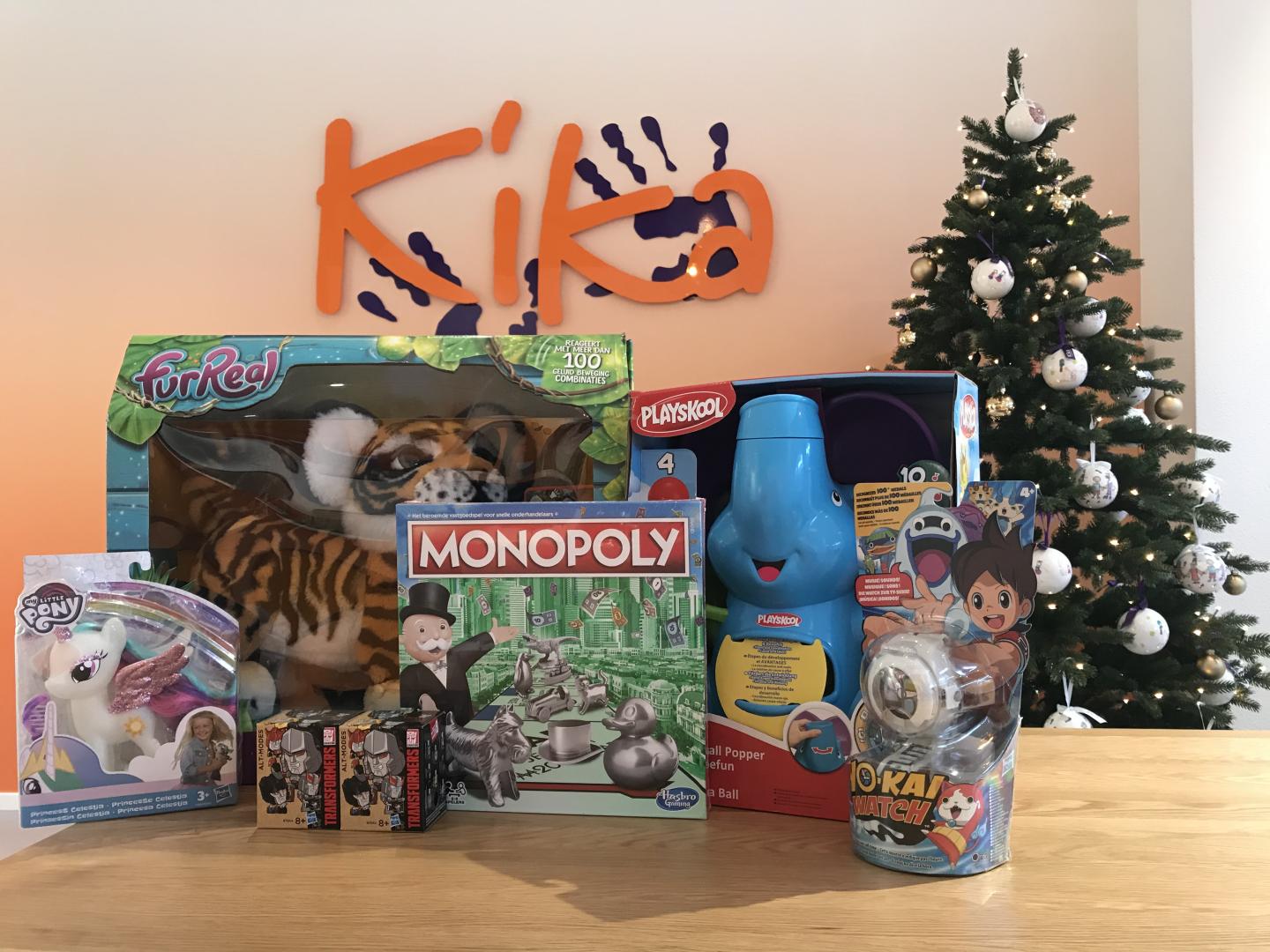 kika kerstkado hasbro