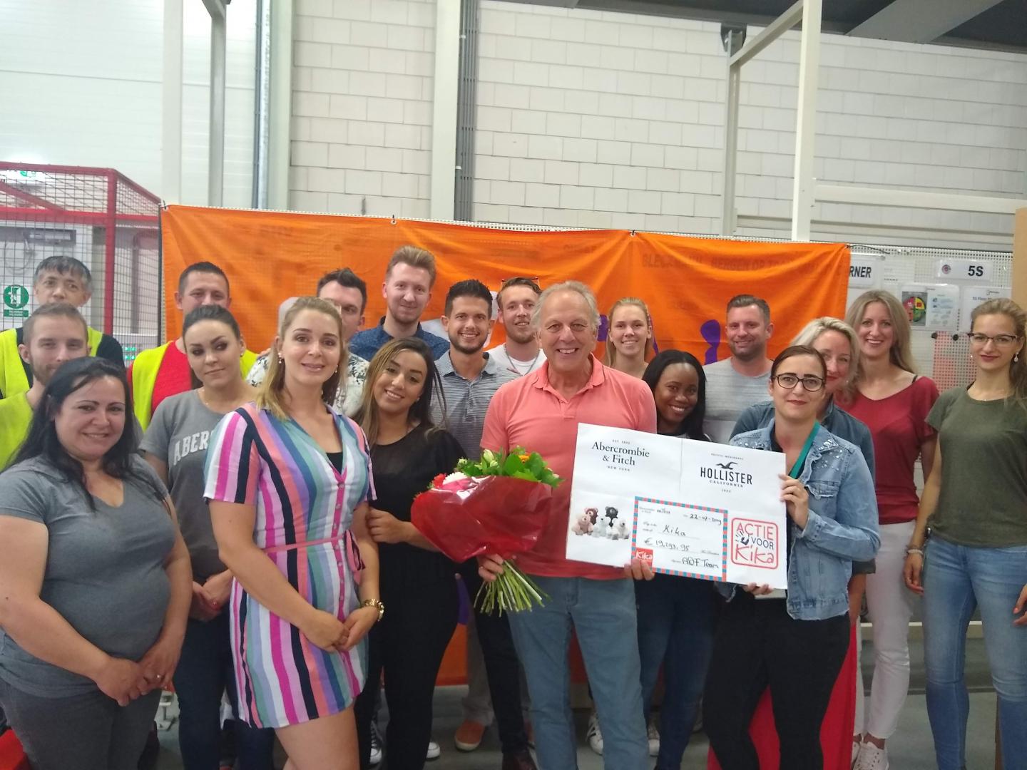 cheque abercrombie fitch kika 